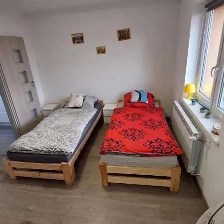 Apartment Mieszkanie Wakacyjno-pracownicze Caloroczne Pawlowo Zonskie