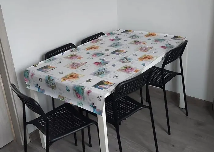 Apartament Mieszkanie Wakacyjno-pracownicze Całoroczne Pawlowo Zonskie